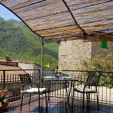 La Casa Dei Nonni Castelbianco Bed and Breakfast Colletta Exterior foto